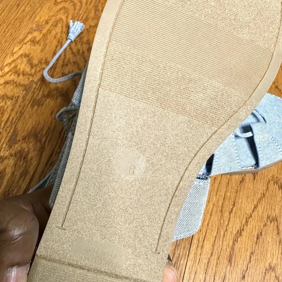 Old Navy Flat Gladiator Denim Sandals For Women - Picture 6 of 7